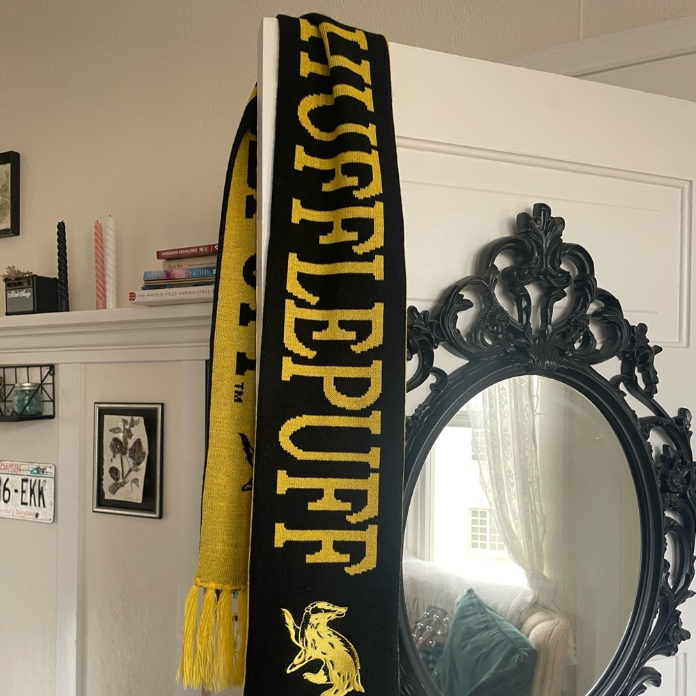 Hufflepuff scarf